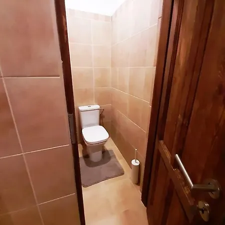 2 Bedroom Apartment Near Heroes Square Budapest Exterior photo